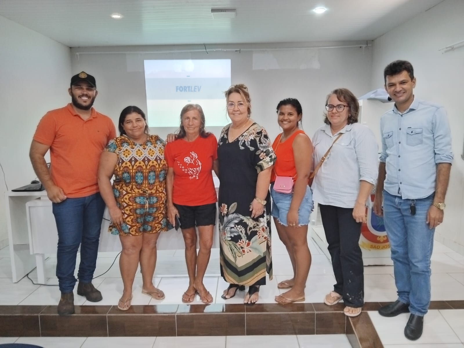 Leia mais sobre o artigo A Prefeitura de São José do Brejo do Cruz realizou um breve treinamento para os beneficiários dos novos módulos sanitários